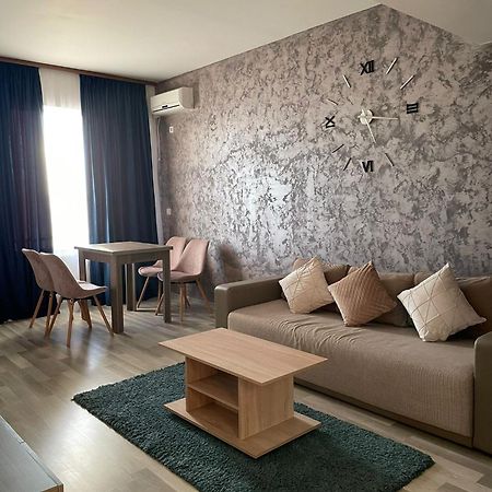 Apartament Bulevard - Summerland มามายา ภายนอก รูปภาพ